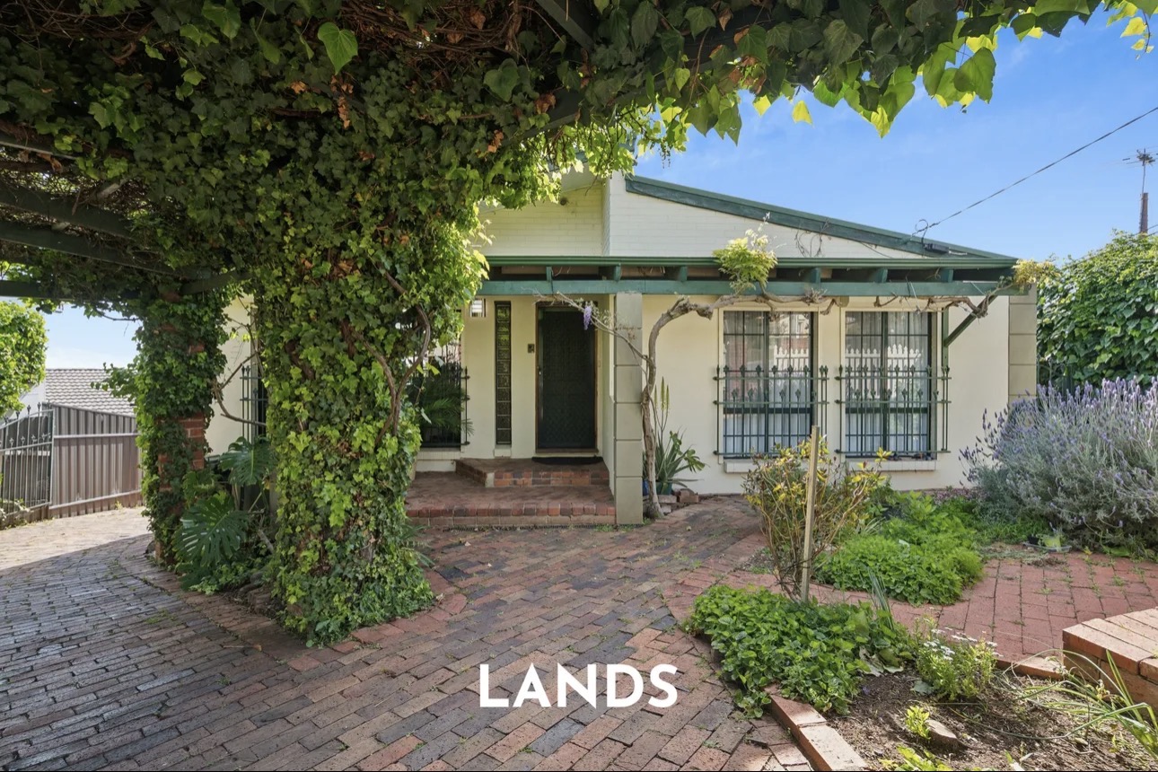 6 Packers Drive, Adelaide property sale